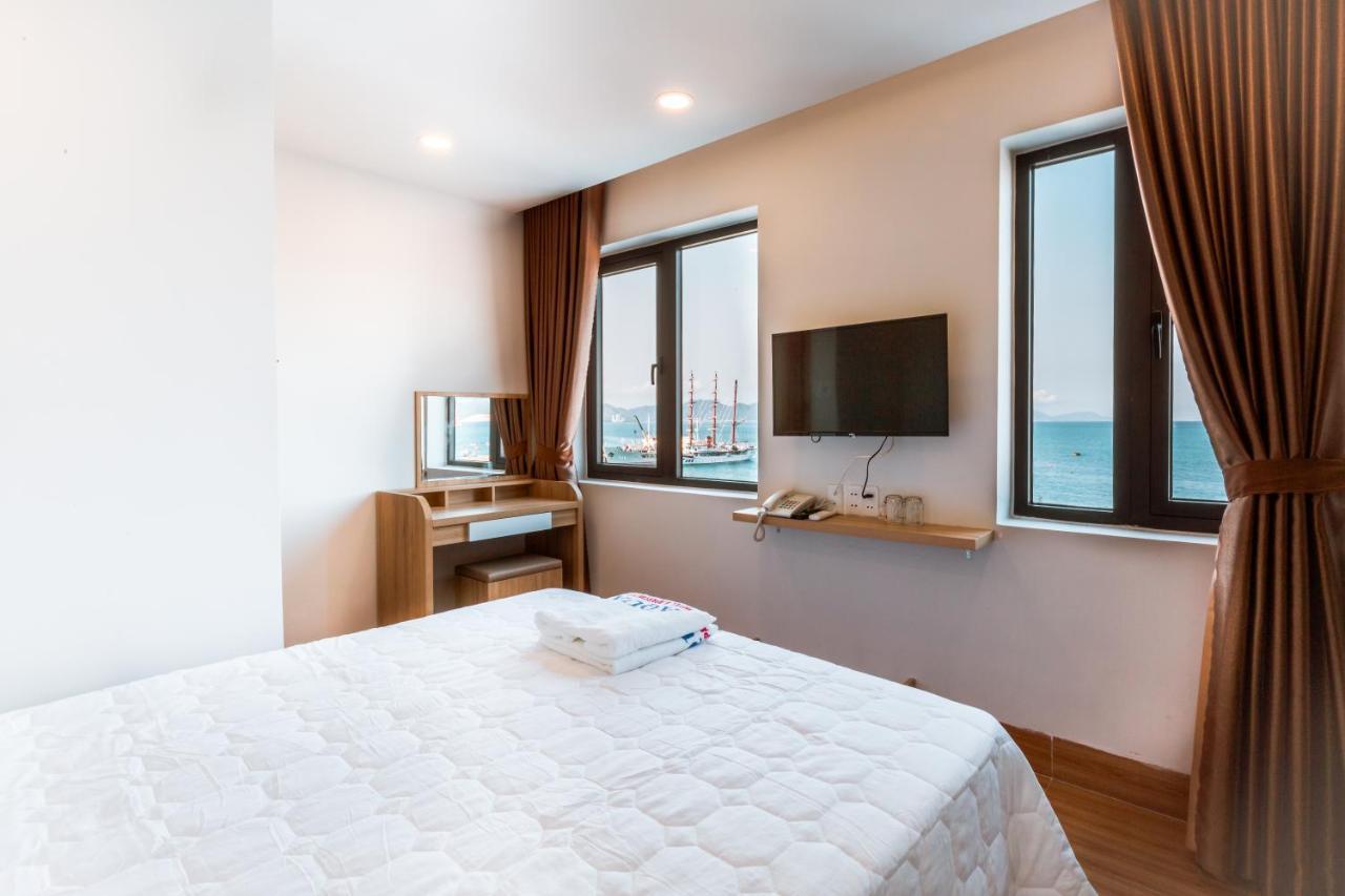 Aqua Seaview Hotel Nha Trang Exterior foto